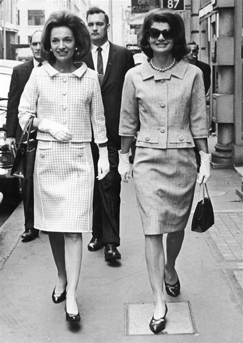 Bitter Jealousy Between Jackie O And Her Sister Lee Daily Mail Online