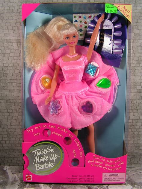 Royaltygirl 1997 Barbie Twirlin Make Up 18421