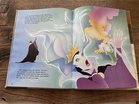 Walt Disney S Snow White And The Seven Dwarfs Large Etsy