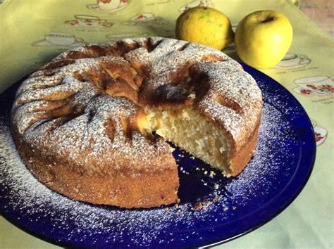 Torta Di Mele E Amaretti Ricetta Gustosa La Cucina Del Sole Amaretti Gustoso Idee Alimentari