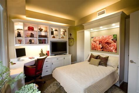 We pride ourselves in often being the first to the market with new material finishes. Siena Collection White Home Office With Wall Bed by Valet ...