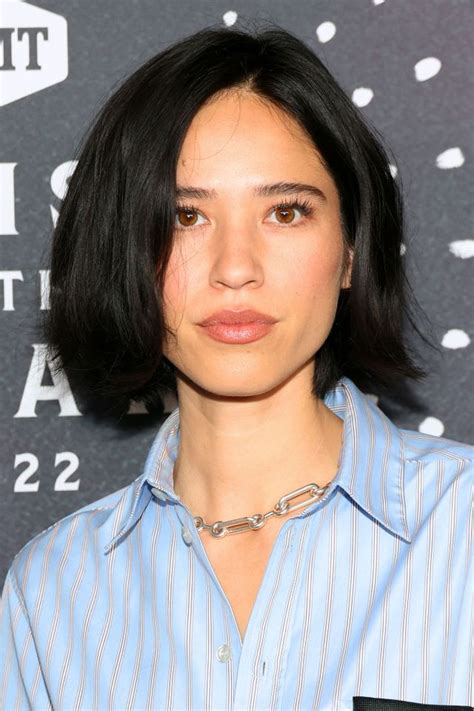 Yellowstone Star Kelsey Asbille Shut Down The Red Carpet In A