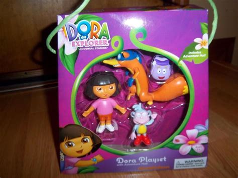 Dora The Explorer Universal Studios Dora Play Set Includes Adventure