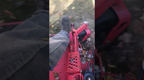 2017 Gravely Zt Hd 52” With The Bagger Youtube