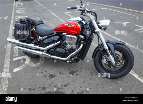 Suzuki Intruder 800cc Cruiser Motorcycle Stock Photo Alamy