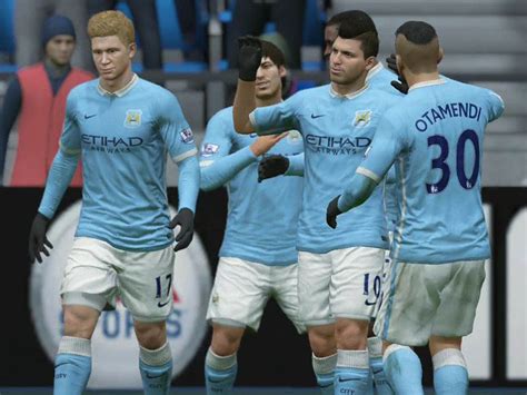 Manchester is a city and metropolitan borough in greater manchester, england. FIFA 16: Die beste Aufstellung für Manchester City ...