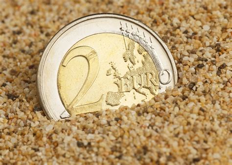 1 euro kaç türk lirası yapıyor? Há moedas de 2 euros que valem mais de 2000€