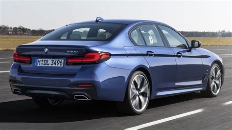 Edmunds also has bmw 5 series pricing, mpg, specs, pictures, safety features, consumer reviews and more. 2021 BMW 5 Series facelift revealed - G30 LCI gets new ...