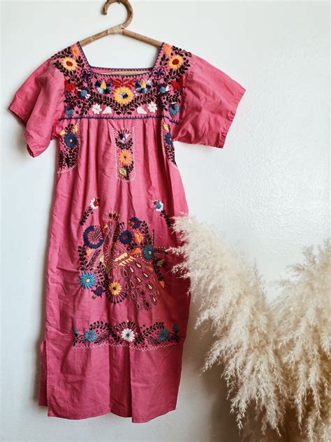 Vintage Embroidered Mexican Dress Pink By Thebohemianfleamkt On Etsy