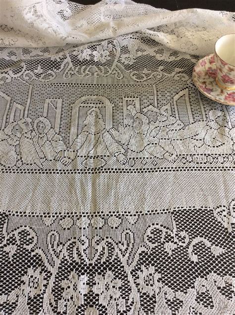 Vintage Religious Last Supper Figural Lace Tablecloth Tablecloths For