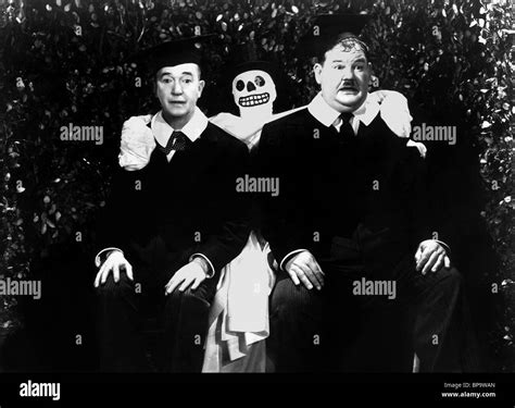 Stan Laurel Oliver Hardy Laurel And Hardy 1940 Stock Photo Alamy