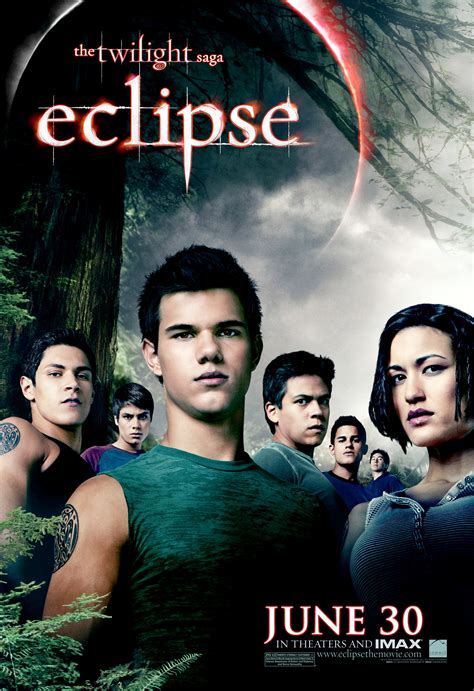 New Eclipse Posters Bring Out The Cullens And The Wolf Pack