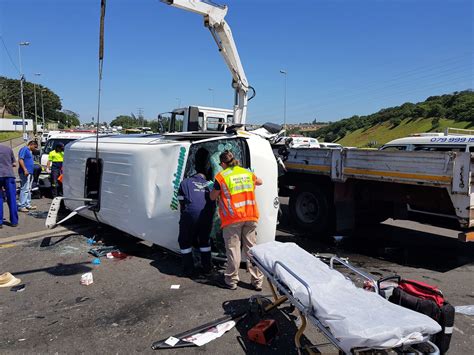 Traffic heading towards bangi is backed up for six kilometres following a fatal accident involving two heavy vehicles earlier today. Multiple injured in Taxi Crash on the M1 Higginson Highway ...