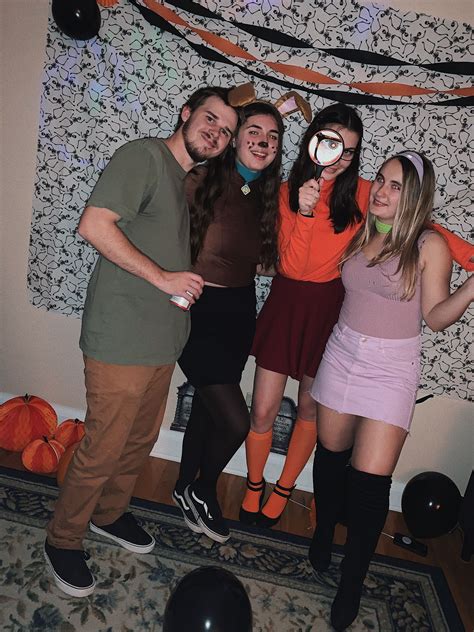 scooby doo gang halloween outfits scooby doo diy costume scooby doo hot sex picture