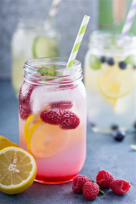 Fruit Infused Water Recipes That Will Help You Stay