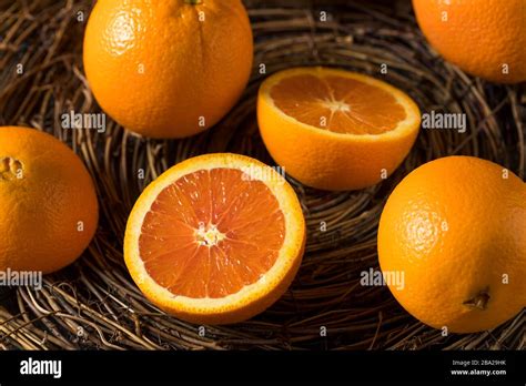 Cara Cara Navel Orange Hi Res Stock Photography And Images Alamy