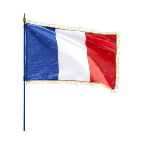 Rt est une chaîne de télévision d'information continue qui diffuse en français et propose un point de vue alternatif sur l'actualité internationale. Drapeau français » Vacances - Guide Voyage