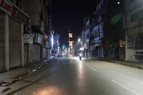 Covid 19 Surge Delhi Imposes Night Curfew From Today