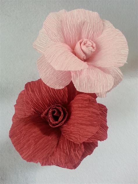 Replicating the soft thin texture of a real petal. How To Make Crepe Paper Flowers | Paper flowers craft ...
