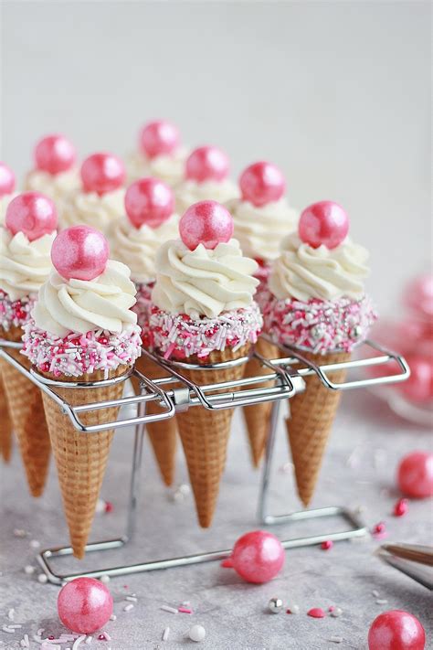 Cupcake Cones Baking With Blondie Ice Cream Cone Cupcakes Cake In A
