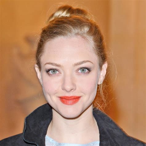 Amanda Seyfried Is New Face Of Givenchy Fragrance E Online