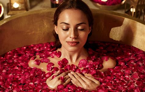 4 Ayurvedic Rituals To Enhance The Natural Beauty Of Your Skin Wellavo®