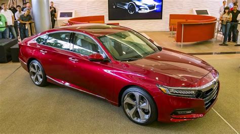 Research honda accord car prices, specs, safety, reviews & ratings at carbase.my. 2018 Honda Accord Navigation System Sport, Interior, and ...