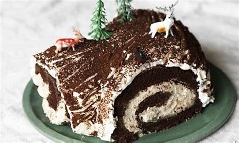 Mary's easy christmas trifle with dried fruit compôte and lashings of sherry can be made up to 2 days ahead and decorated with whipped cream. Mary Berry and Paul Hollywood's Christmas baking recipes ...