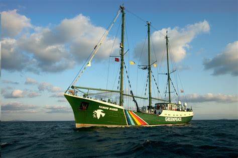 July 10 — Rainbow Warrior Bombed And Sunk 1985 Today In Conservation