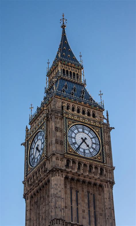 Big Ben Structure Near White Concrete Structure · Free Stock Photo