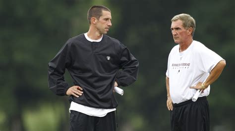 3 Teams Interested In Mike Shanahan And Son Kyle As Package Deal