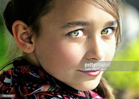 Green Eyes Girl Photos And Premium High Res Pictures Getty Images