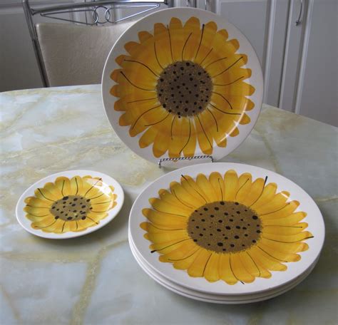 Sunflower Kitchen Decor Ideas For Modern Homes