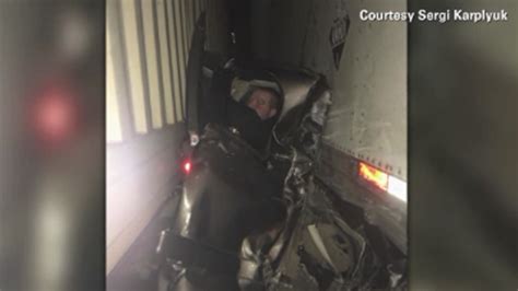 Oregon Driver Survives Being Pinned Between 2 Big Rigs In 26 Vehicle Pileup Ktla
