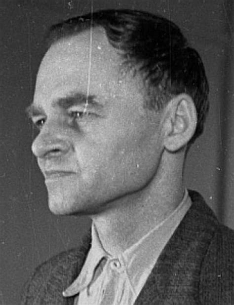 So they didnt let anybody else off. Witold pilecki 5 - Dago fotogallery