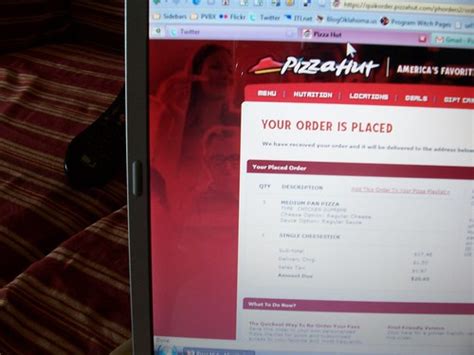 Pizza hut traditionally had outlets at urban locations, usually in customers who order pizza hut online will be required to register either as guests or as a member. Pizza Hut: 20% Off Your First Online Order - Access Winnipeg