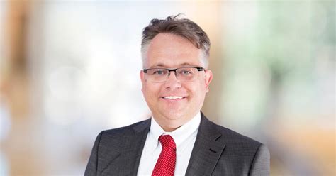 29.4.1963 (57 let) härlanda, švédsko. Henrik Ohlin - KPMG Sverige