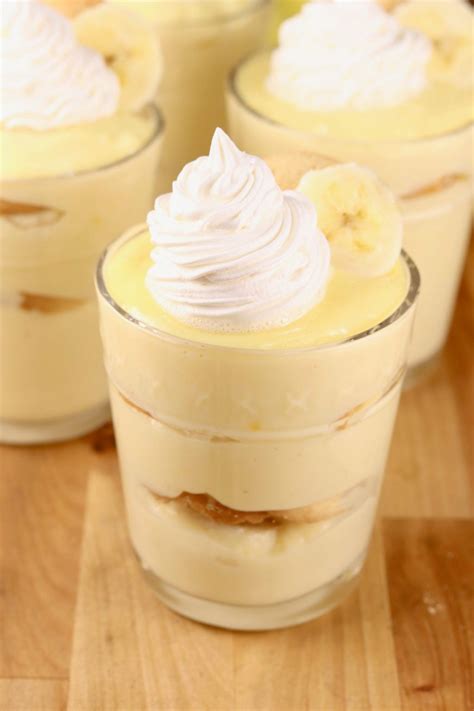Easy Banana Pudding From Scratch Miss In The Kitchen