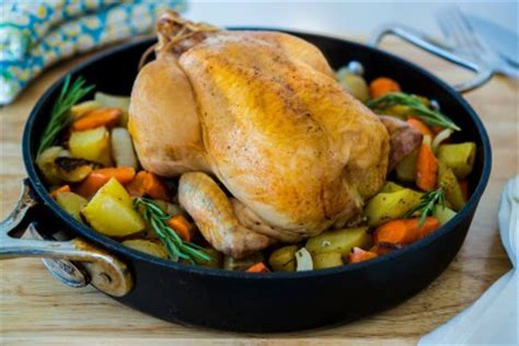 Pioneer woman's recipe, as seen on thepioneerwoman.com, or tastykitchen.com. How to Roast a Chicken | The Pioneer Woman