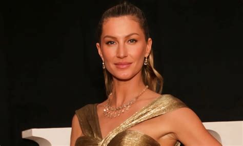 Gisele Bundchen Shares Sexy Mardi Gras Dance Routine After Split From Tom Brady Local News Today