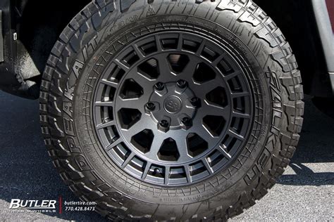 Toyota Fj Cruiser With 17in Black Rhino Boxer Wheels Exclusively From
