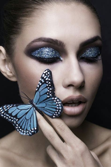 Feeling butterflies in your stomach? ️ƸӜƷ ️ ‿ ⁀ ︎🎥🎬🗝🦋MC19🦋 | Gorgeous makeup, Trendy makeup, Colorful makeup
