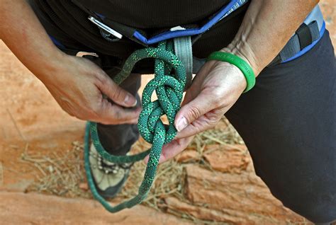 The 4 Best Knots To Tie Rappel Ropes Together Best Knots Knots Climbing