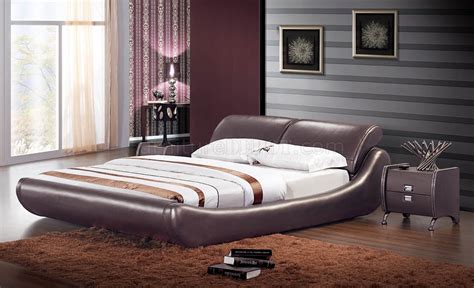 Barcelona Bed In Brown Leatherette