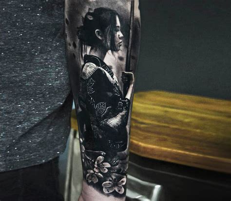 From commonplace to world's strongest series. Samurai girl tattoo by Eliot Kohek | Photo 28326