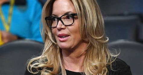 Agreement Puts Jeanie Buss In Control Of Lakers For Life