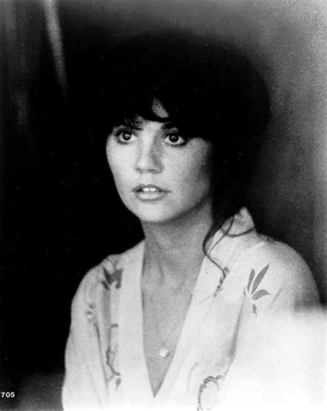 Linda Ronstadt Nude Pictures Uncover Her Grandiose And Appealing Body