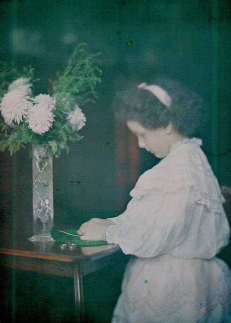 Early 1900s Color Photos Look Like Literal Dreams Warburg