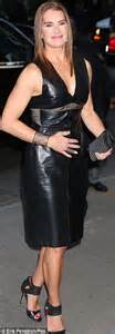 Brooke Shields Flaunts Fabulous Figure At Woman In Gold Premiere