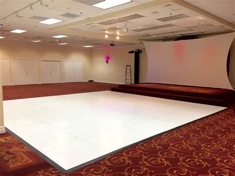 Our led dance floors look great on hotel ballrooms, convention centers, or in outdoor environments! White Dance Floor Rental in Miami - Broward - Palm Beach